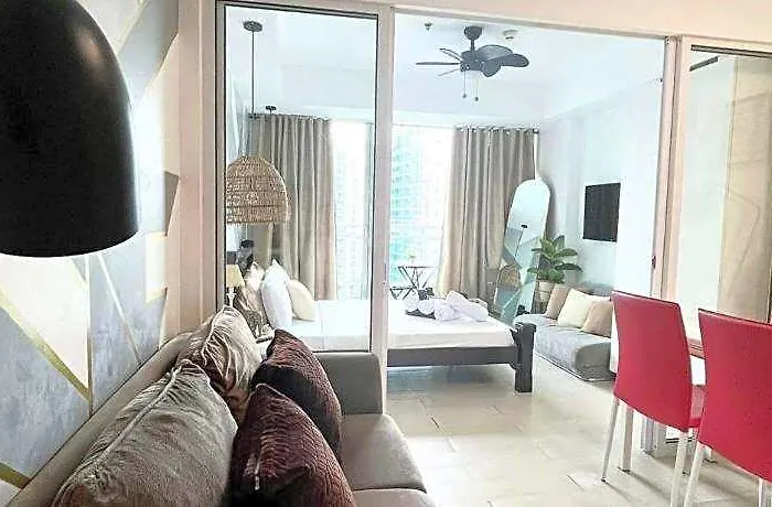Azure Urban By Melrose Avenue 5*