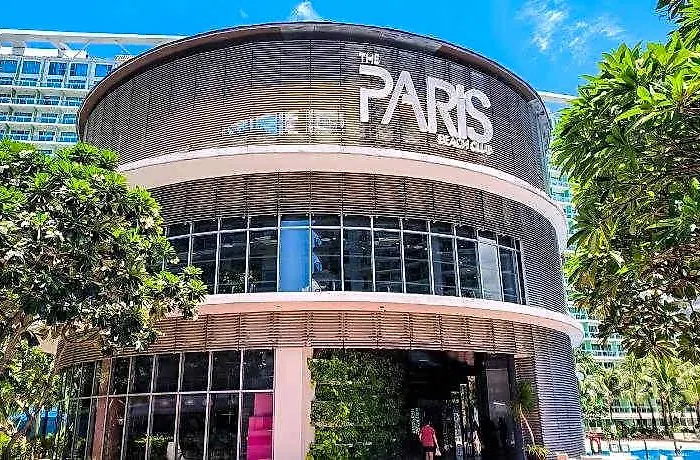 فندق Azure Urban By Melrose Avenue